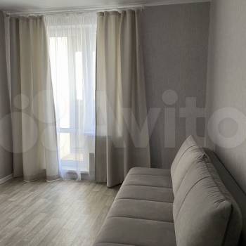 Сдается 1-комнатная квартира, 40 м²