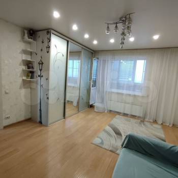 Сдается 1-комнатная квартира, 46 м²