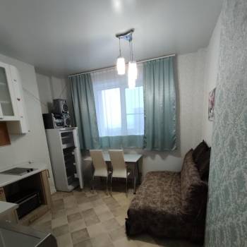 Сдается 1-комнатная квартира, 46 м²