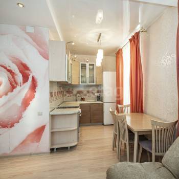 Продается 2-х комнатная квартира, 61 м²