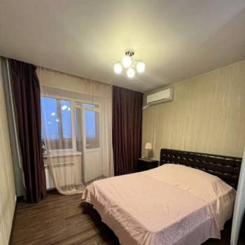 Сдается 1-комнатная квартира, 42 м²