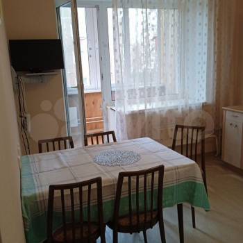 Сдается 2-х комнатная квартира, 69 м²