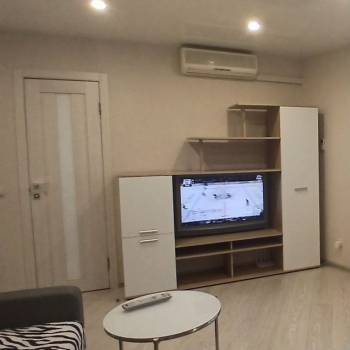 Сдается 2-х комнатная квартира, 40 м²