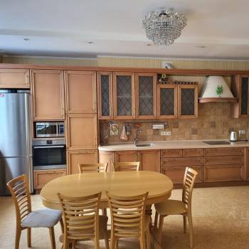 Продается 3-х комнатная квартира, 120 м²