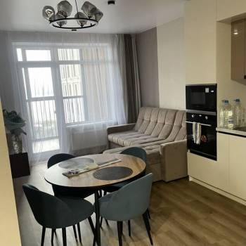 Сдается 1-комнатная квартира, 40 м²