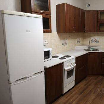 Сдается 1-комнатная квартира, 43 м²