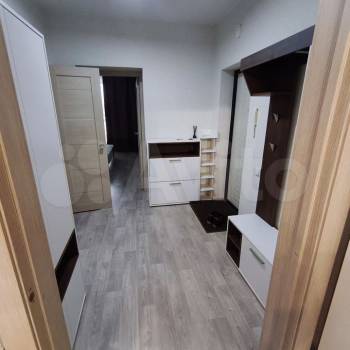 Сдается 1-комнатная квартира, 42 м²