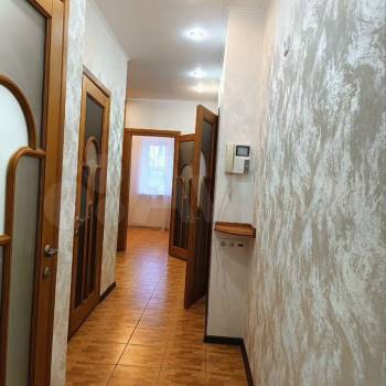 Сдается 2-х комнатная квартира, 80 м²