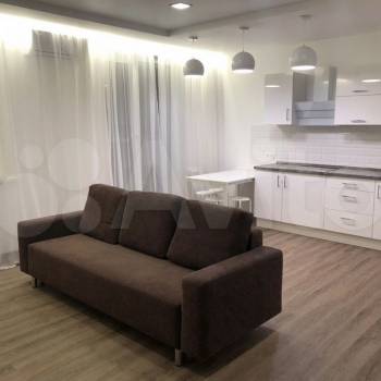 Сдается 1-комнатная квартира, 42 м²