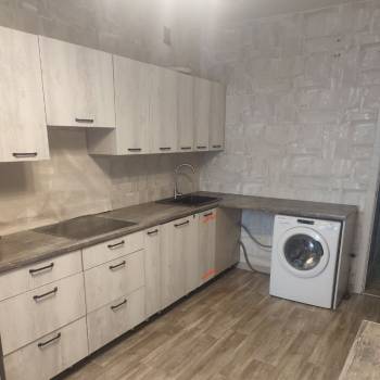 Сдается 1-комнатная квартира, 39 м²