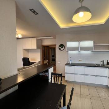 Сдается 2-х комнатная квартира, 58 м²