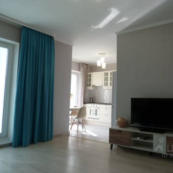 Сдается 1-комнатная квартира, 40 м²