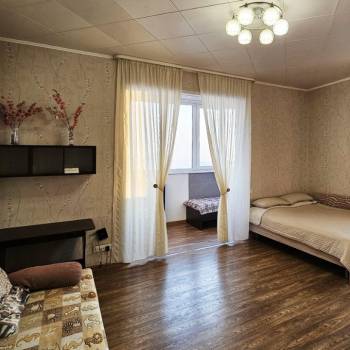 Продается 1-комнатная квартира, 53,6 м²