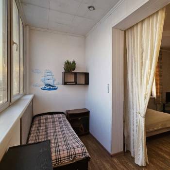 Продается 1-комнатная квартира, 53,6 м²