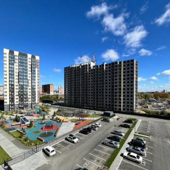 Продается 1-комнатная квартира, 32 м²