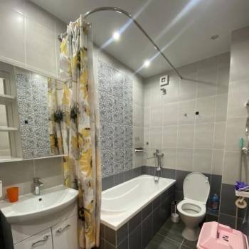 Сдается 1-комнатная квартира, 38 м²