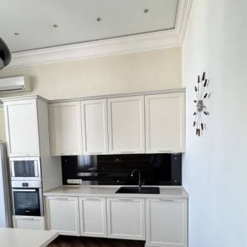 Сдается Многокомнатная квартира, 90 м²