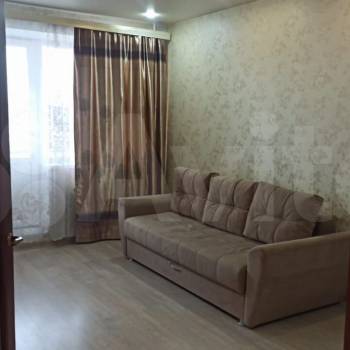 Сдается 1-комнатная квартира, 40 м²