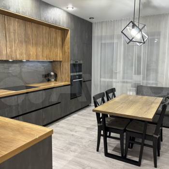 Продается 3-х комнатная квартира, 100 м²