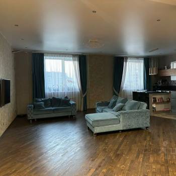 Продается Многокомнатная квартира, 146 м²