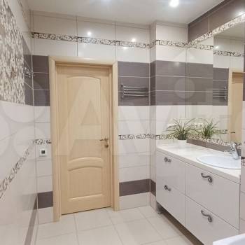 Продается 3-х комнатная квартира, 124 м²