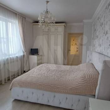 Продается 3-х комнатная квартира, 124 м²