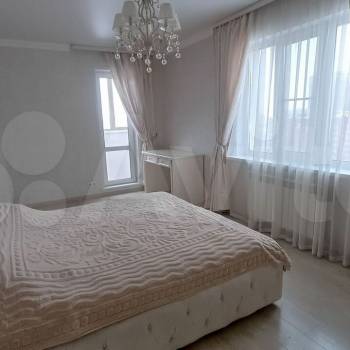 Продается 3-х комнатная квартира, 124 м²