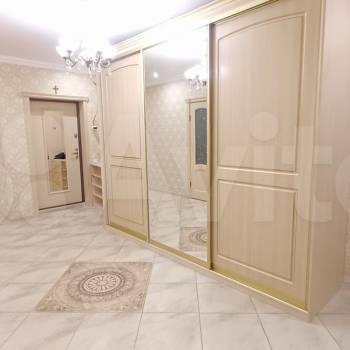Продается 3-х комнатная квартира, 124 м²