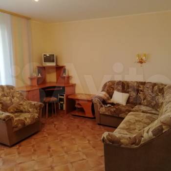 Сдается 1-комнатная квартира, 40 м²