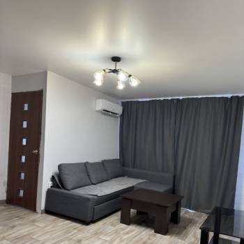 Сдается 2-х комнатная квартира, 45 м²