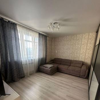 Сдается 1-комнатная квартира, 48 м²