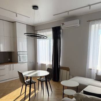 Продается 3-х комнатная квартира, 68 м²