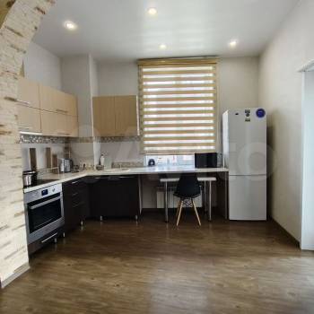 Сдается 2-х комнатная квартира, 60 м²