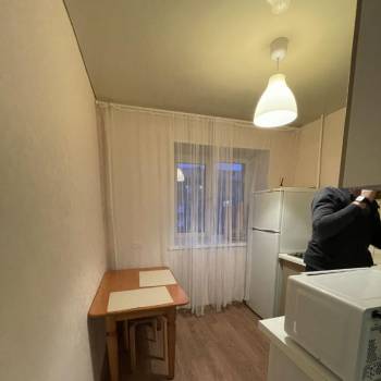 Продается 1-комнатная квартира, 30,4 м²