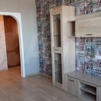 Сдается 1-комнатная квартира, 43 м²