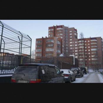 Продается Многокомнатная квартира, 110 м²