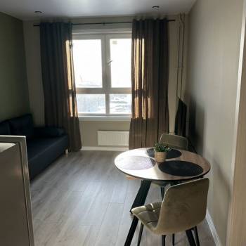 Сдается 1-комнатная квартира, 38 м²