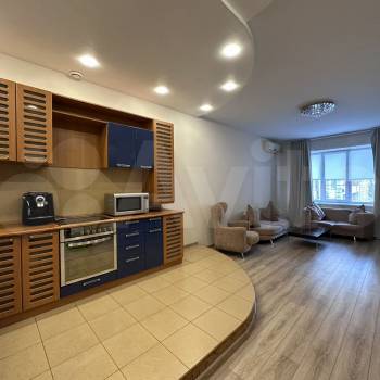 Сдается 2-х комнатная квартира, 80 м²