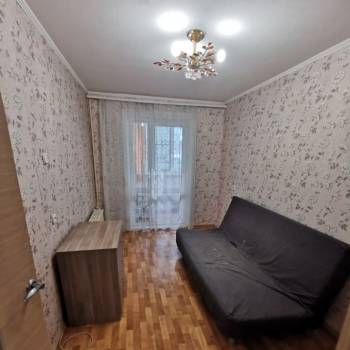 Сдается Многокомнатная квартира, 60 м²