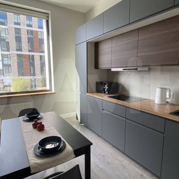 Сдается 1-комнатная квартира, 55 м²