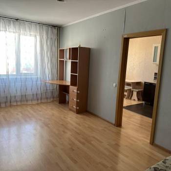 Сдается 1-комнатная квартира, 42,5 м²