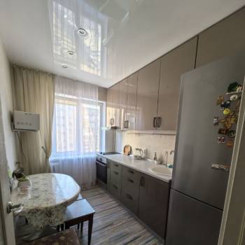 Сдается Многокомнатная квартира, 56 м²