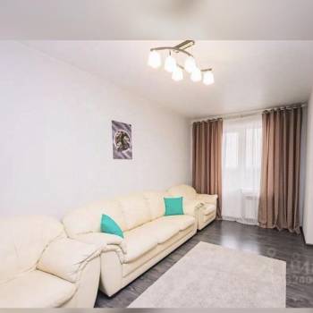 Сдается 1-комнатная квартира, 40 м²