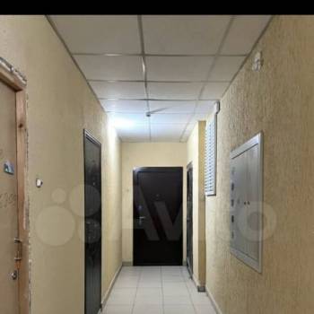 Сдается 1-комнатная квартира, 42 м²