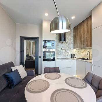 Продается 2-х комнатная квартира, 56 м²