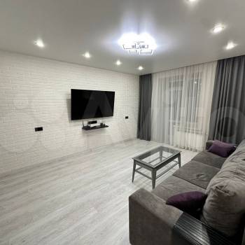 Сдается 2-х комнатная квартира, 64 м²