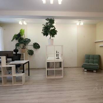 Продается 2-х комнатная квартира, 91,6 м²