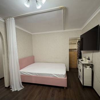 Сдается 1-комнатная квартира, 35 м²