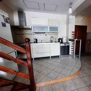 Сдается Многокомнатная квартира, 90 м²