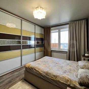 Сдается 1-комнатная квартира, 47 м²